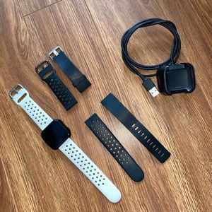 Fitbit Versa 2
